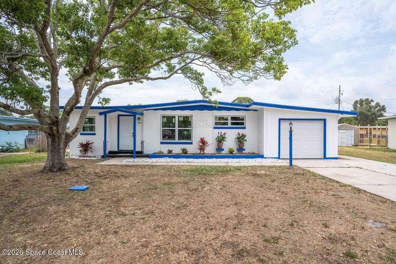 Homes For Sale - 1005 Greenwood Way<br/> Cocoa, FL 32922
