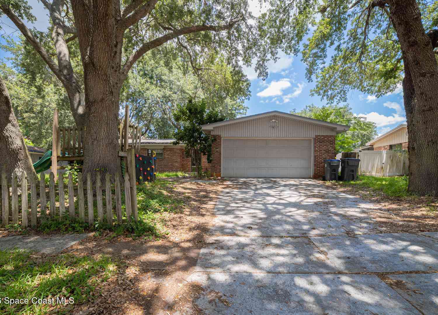 Homes For Sale - 2532 Cherrywood Lane<br/> Titusville, FL 32780