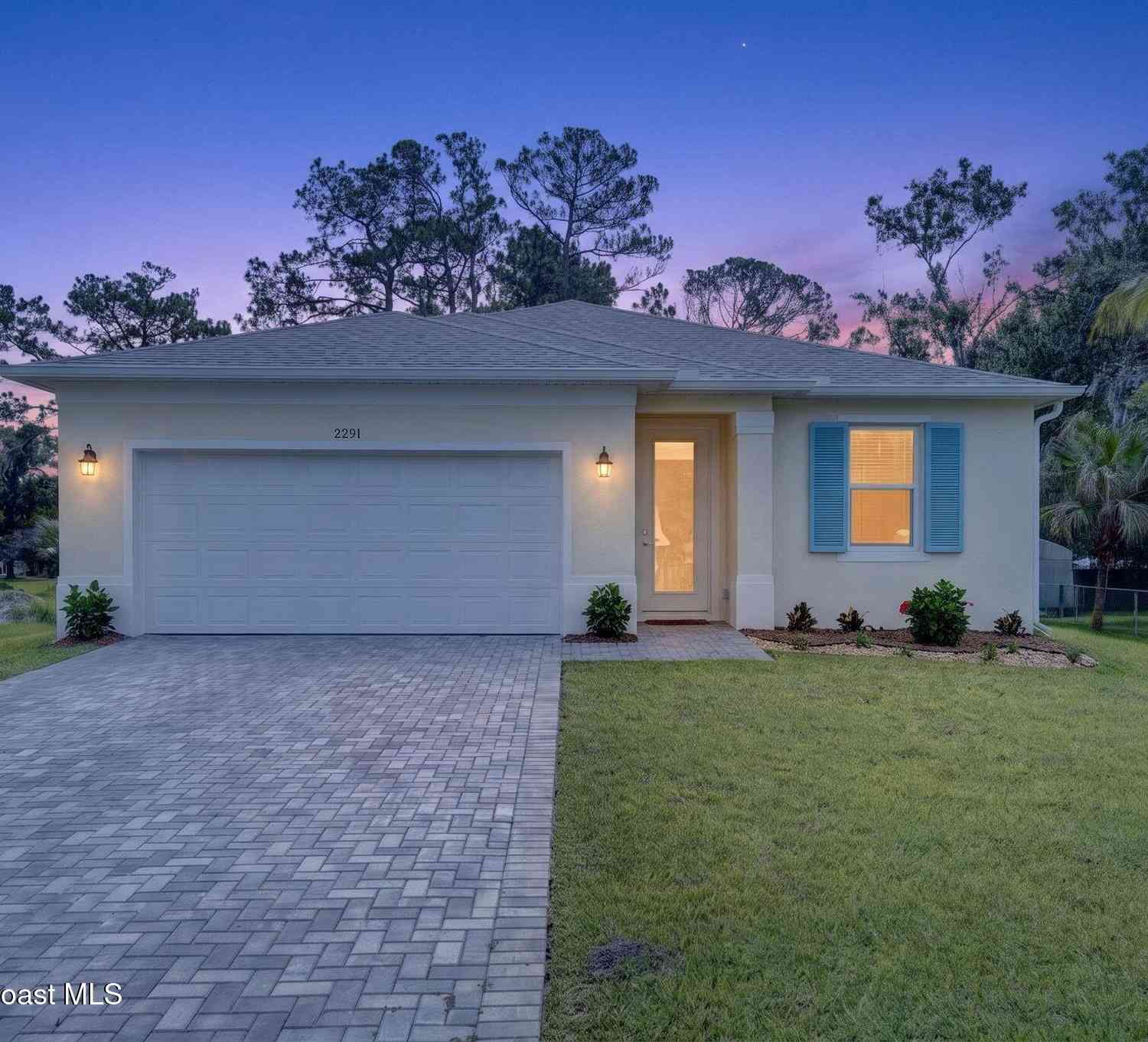 Homes For Sale - 2291 Commodore Boulevard<br/> Melbourne, FL 32904