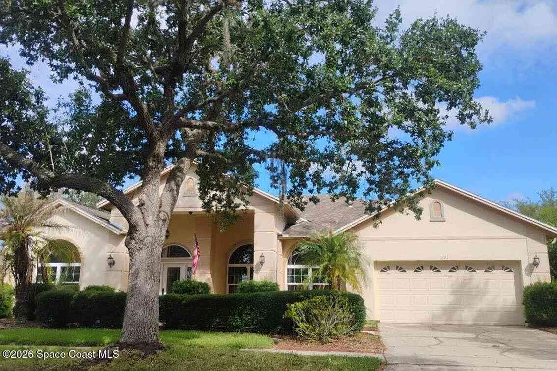 Homes For Sale - 321 Fairway Pointe Circle<br/> Orange County County, Orlando, FL 32828