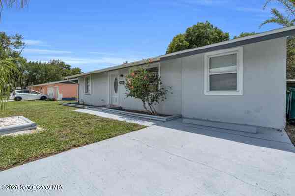 Homes For Rent - 18634 Goodman Circle<br/> Port Charlotte, FL 33948