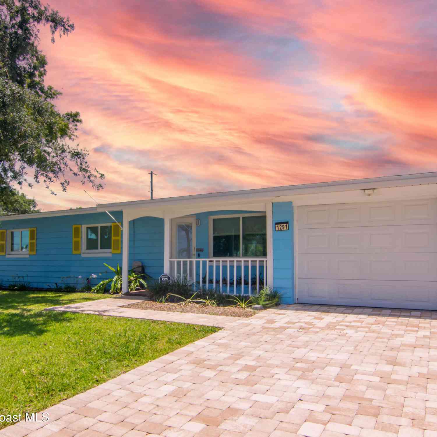 Homes For Sale - 1291 Fiddler Avenue<br/> Merritt Island, FL 32952