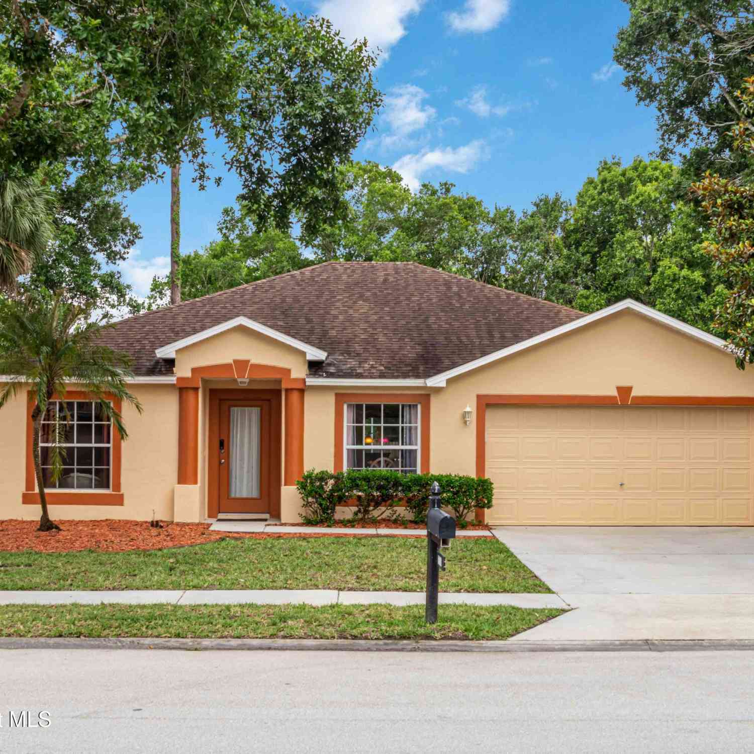 Homes For Sale - 755 Conestee Drive<br/> Melbourne, FL 32904