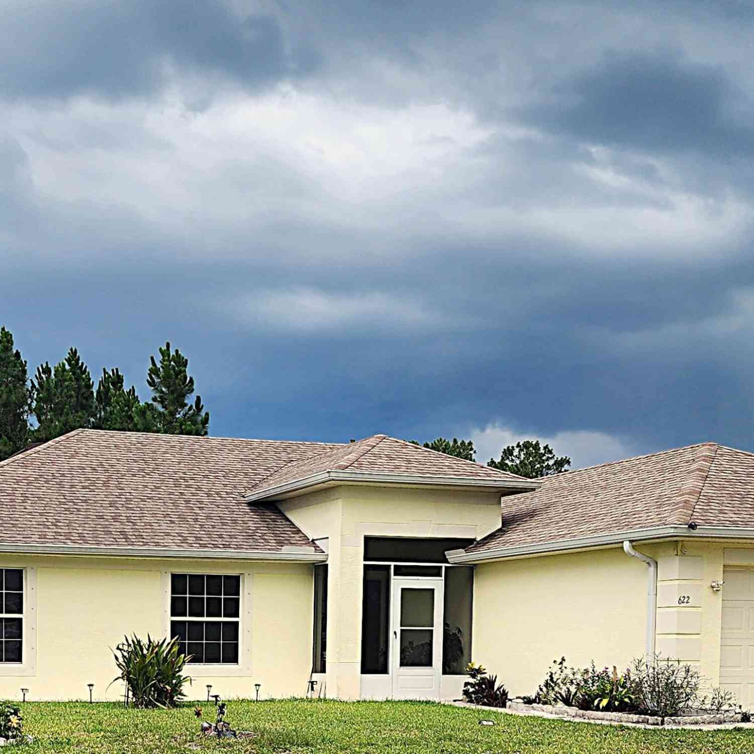 Homes For Sale - 622 SW Weaver Road<br/> Palm Bay, FL 32908