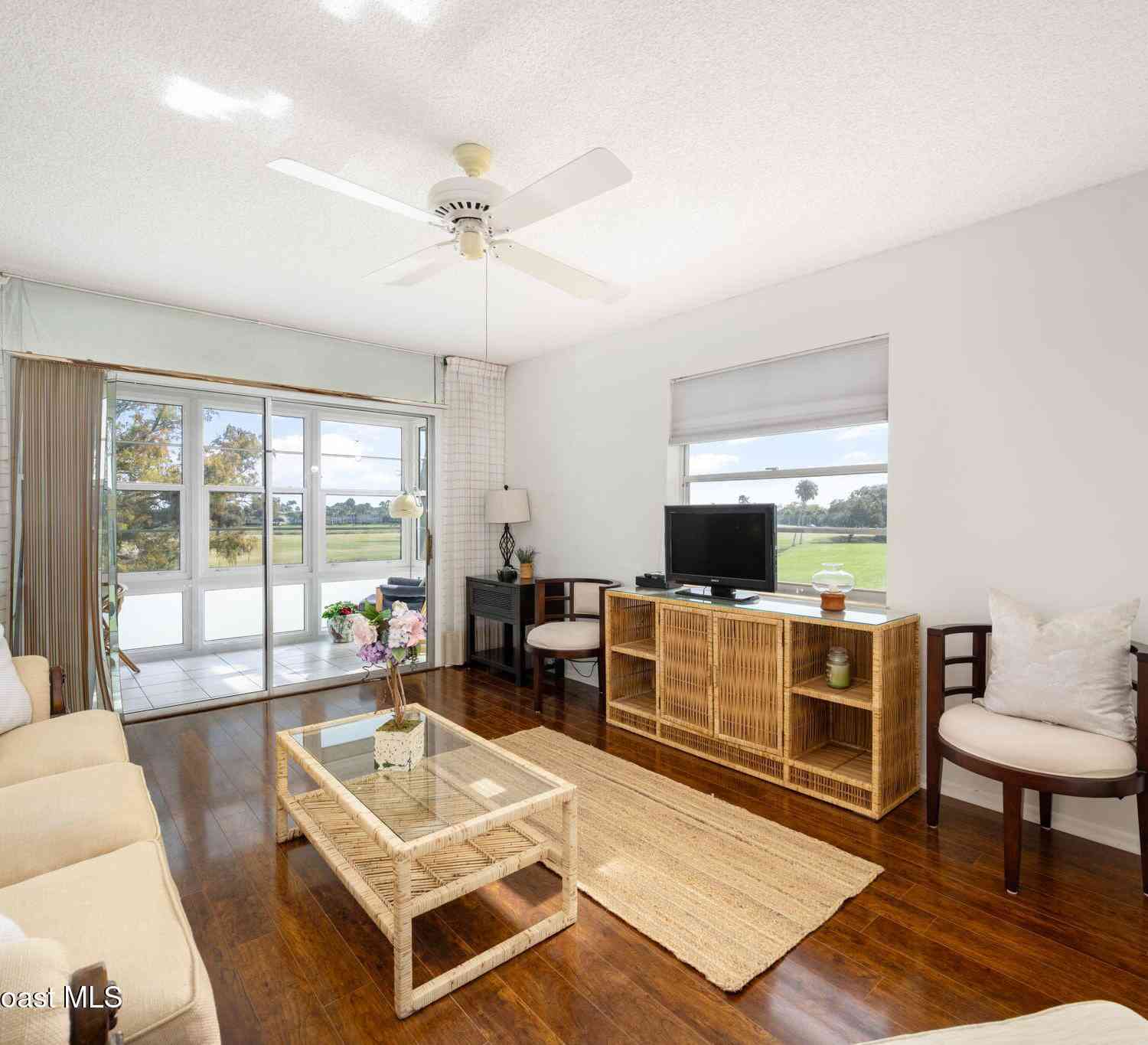 Condo For Sale - 40 Vista Gardens Trail #201<br/> Indian River County, Vero Beach, FL 32962