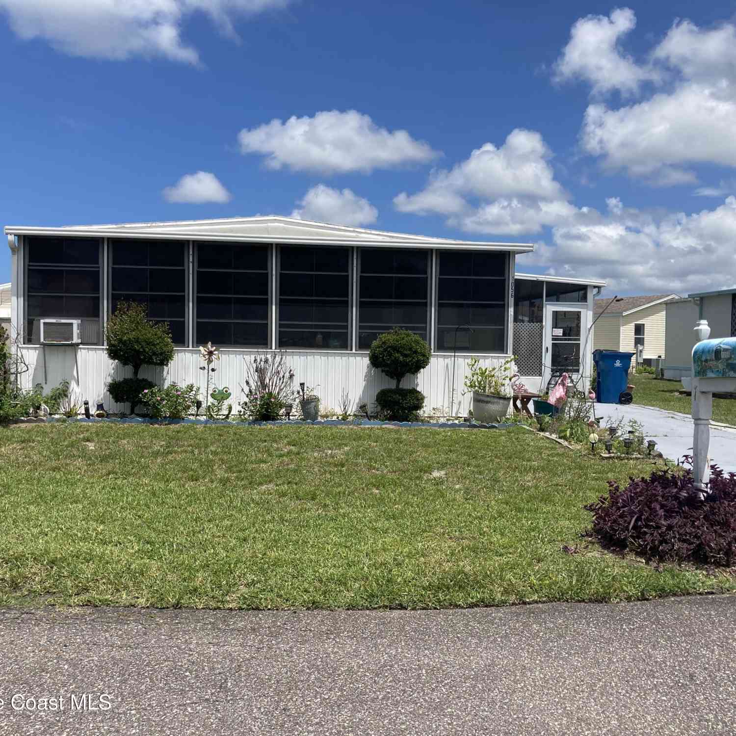 Mobile Home For Sale - 1056 Wood Court<br/> Palm Bay, FL 32907