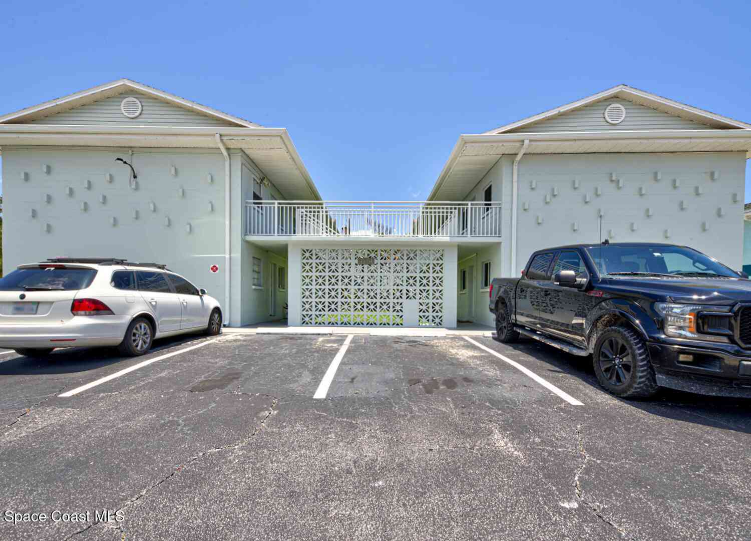 Condo For Sale - 404 Tyler Avenue #2<br/> Brevard County, Cape Canaveral, FL 32920
