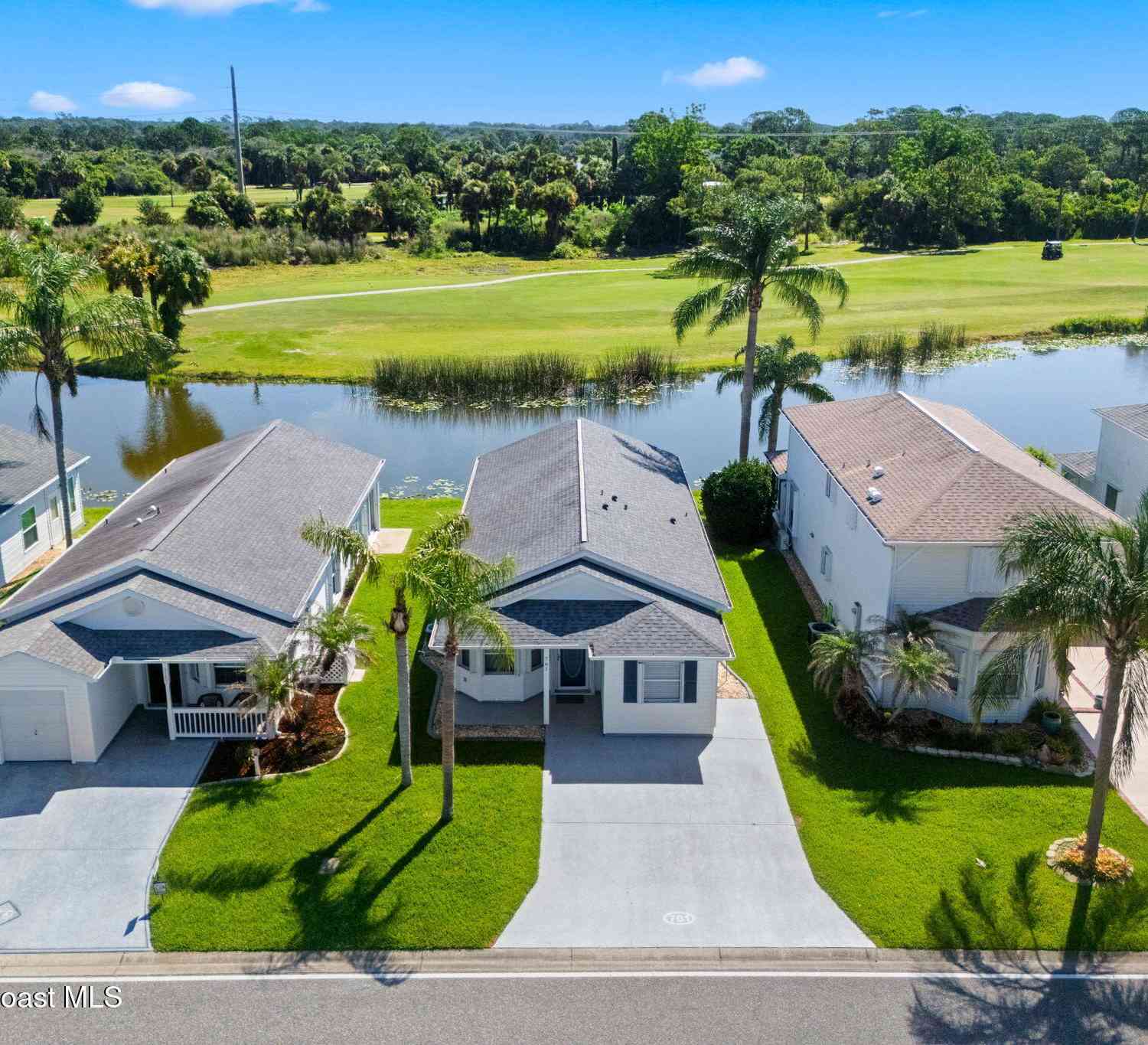 Condo For Sale - 761 E Plantation Drive<br/> Brevard County, Titusville, FL 32780