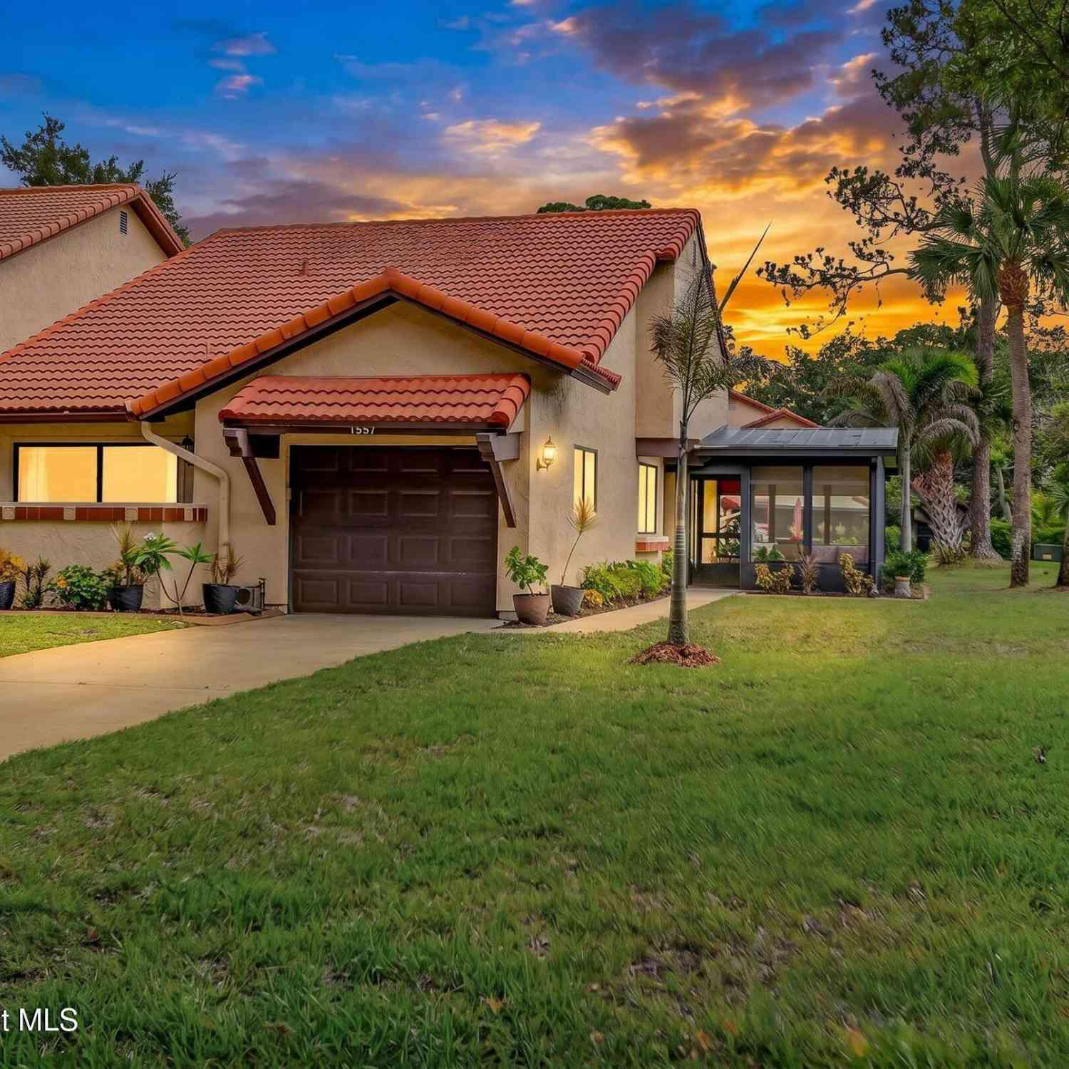 Townhouse For Sale - 1557 Waldorf Circle<br/> Palm Bay, FL 32905