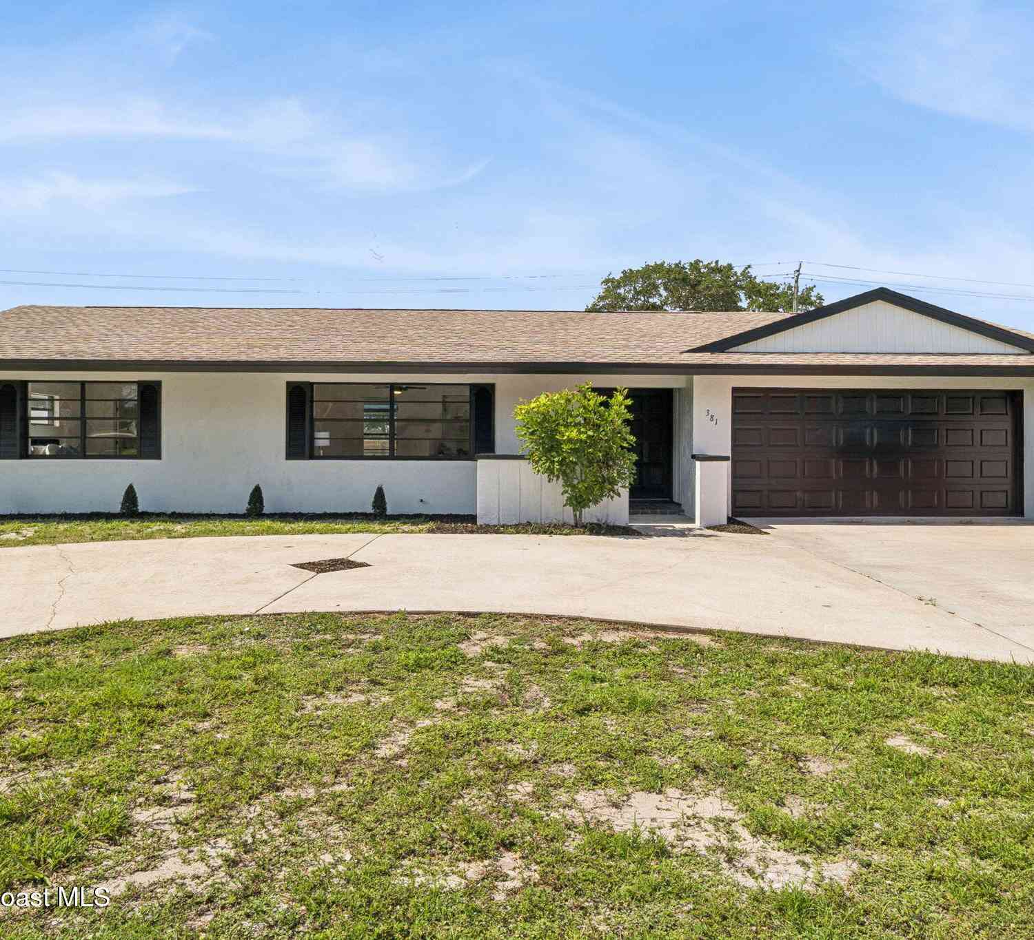 Homes For Sale - 381 E Riviera Boulevard<br/> Indialantic, FL 32903