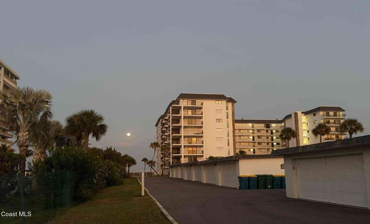 Condo For Rent - 650 N Atlantic Avenue #PH-1<br/> Cocoa Beach, FL 32931