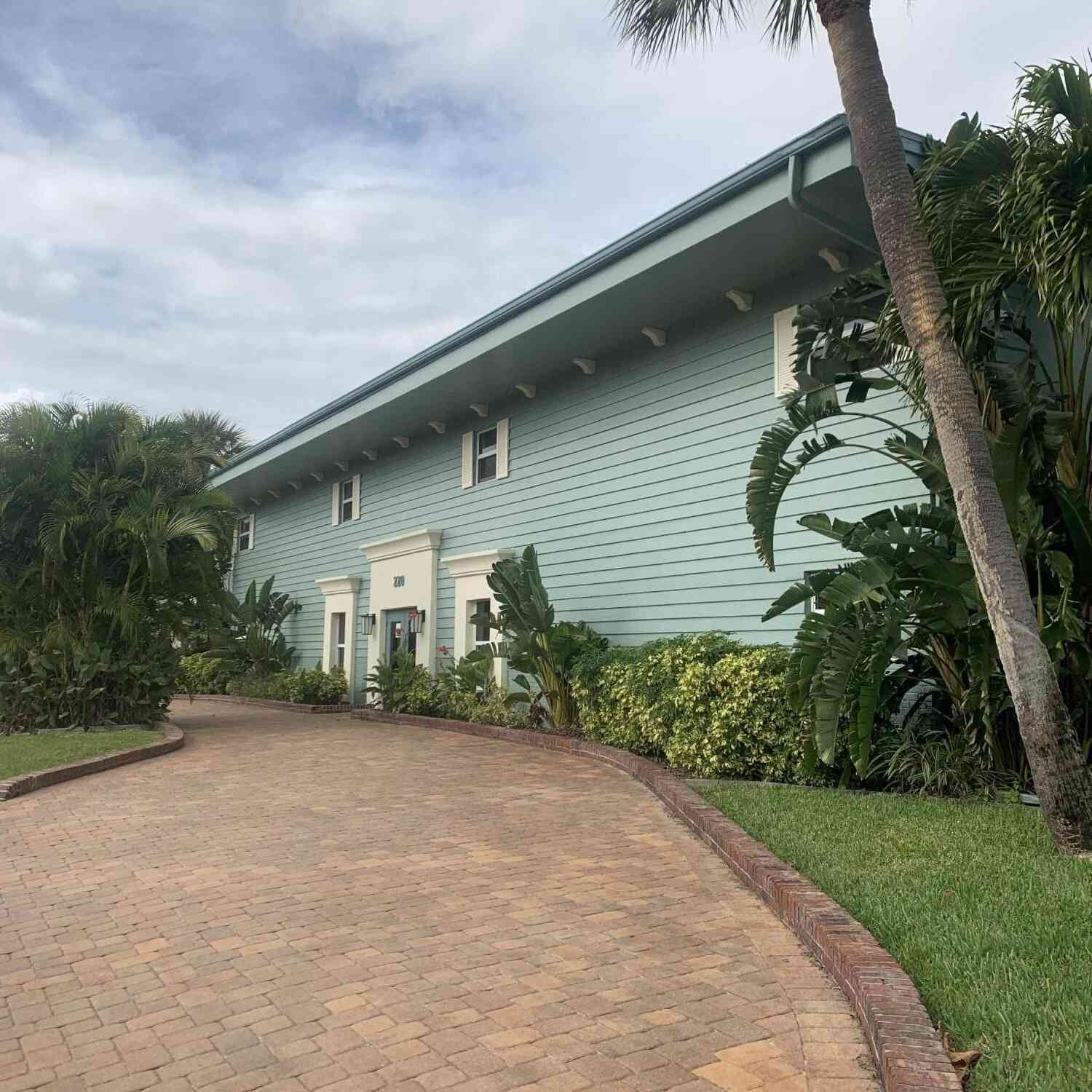 Condo For Rent - 220 Columbia Drive #33<br/> Cape Canaveral, FL 32920