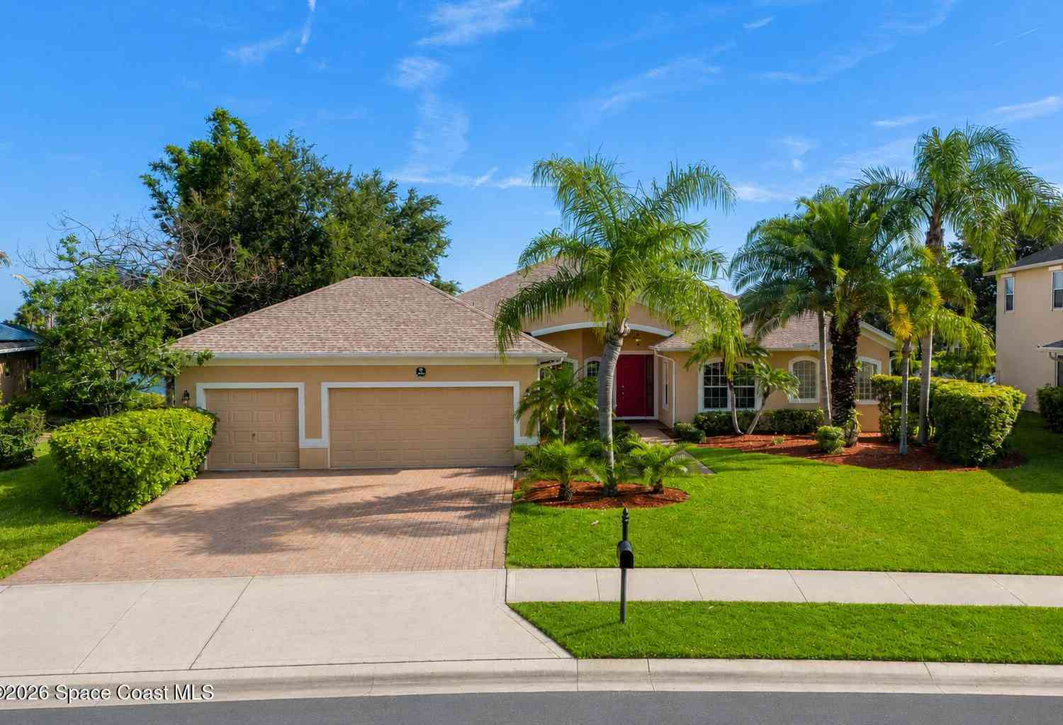 Homes For Sale - 4696 Merlot Drive<br/> Rockledge, FL 32955