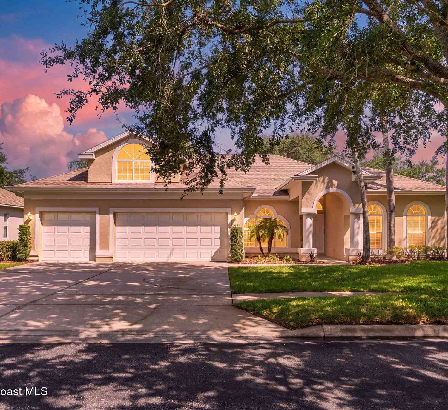 Homes For Sale - 1860 Windbrook Drive<br/> Palm Bay, FL 32909