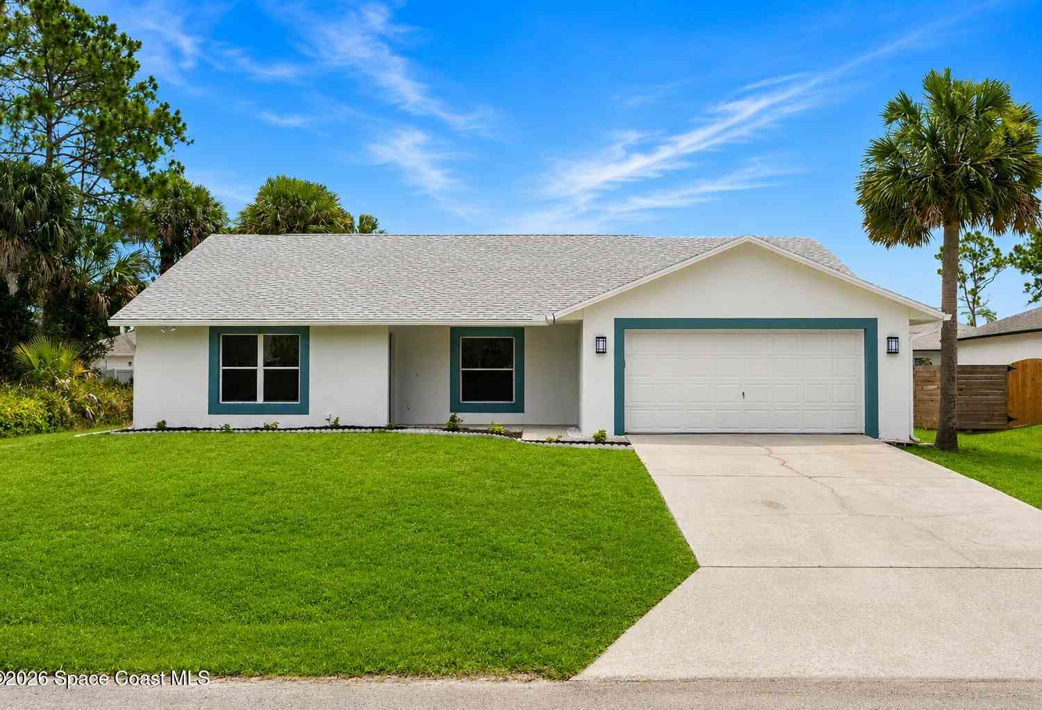 Homes For Sale - 709 Haryestor Avenue<br/> Brevard County, Palm Bay, FL 32908