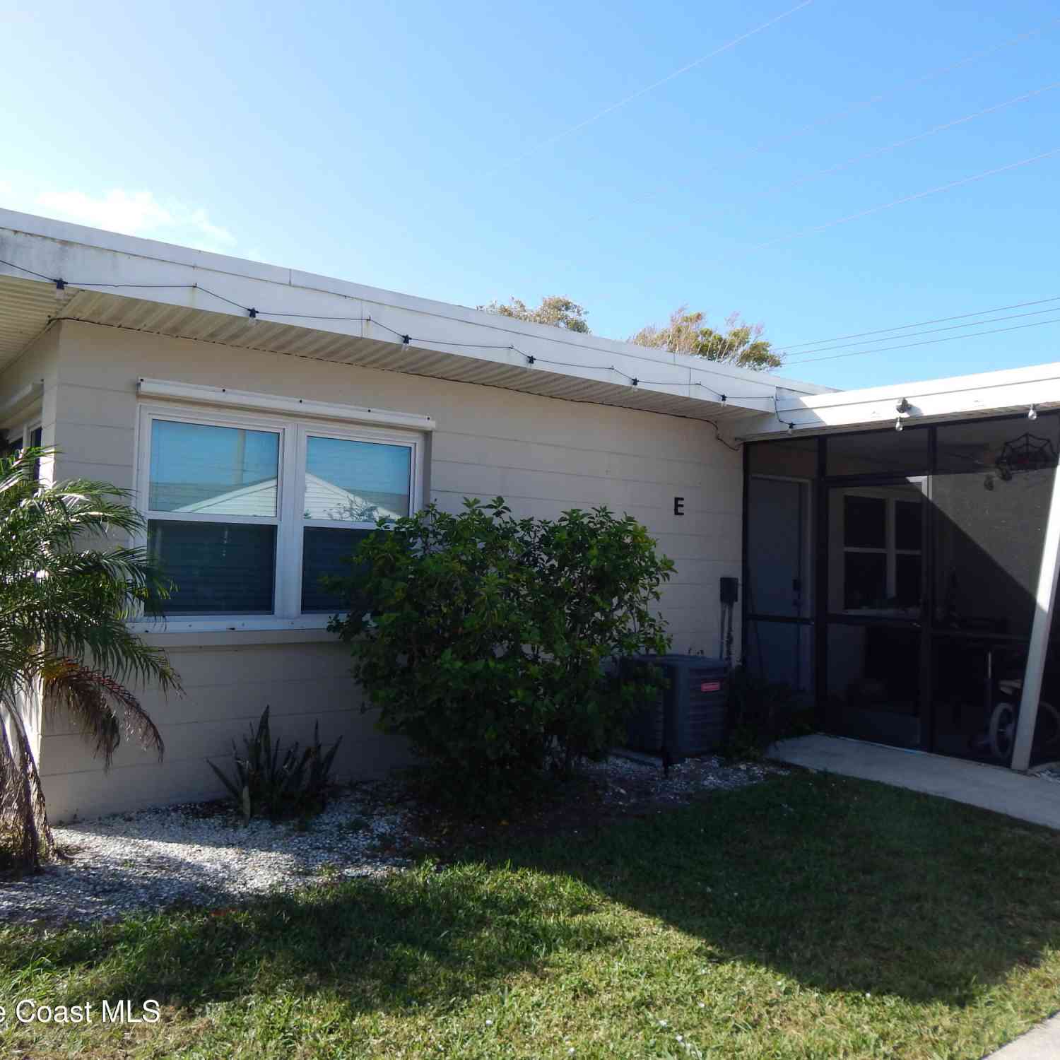 Multifamily For Rent - 335 S Brevard Ave Avenue #E<br/> Brevard County, Cocoa Beach, FL 32931