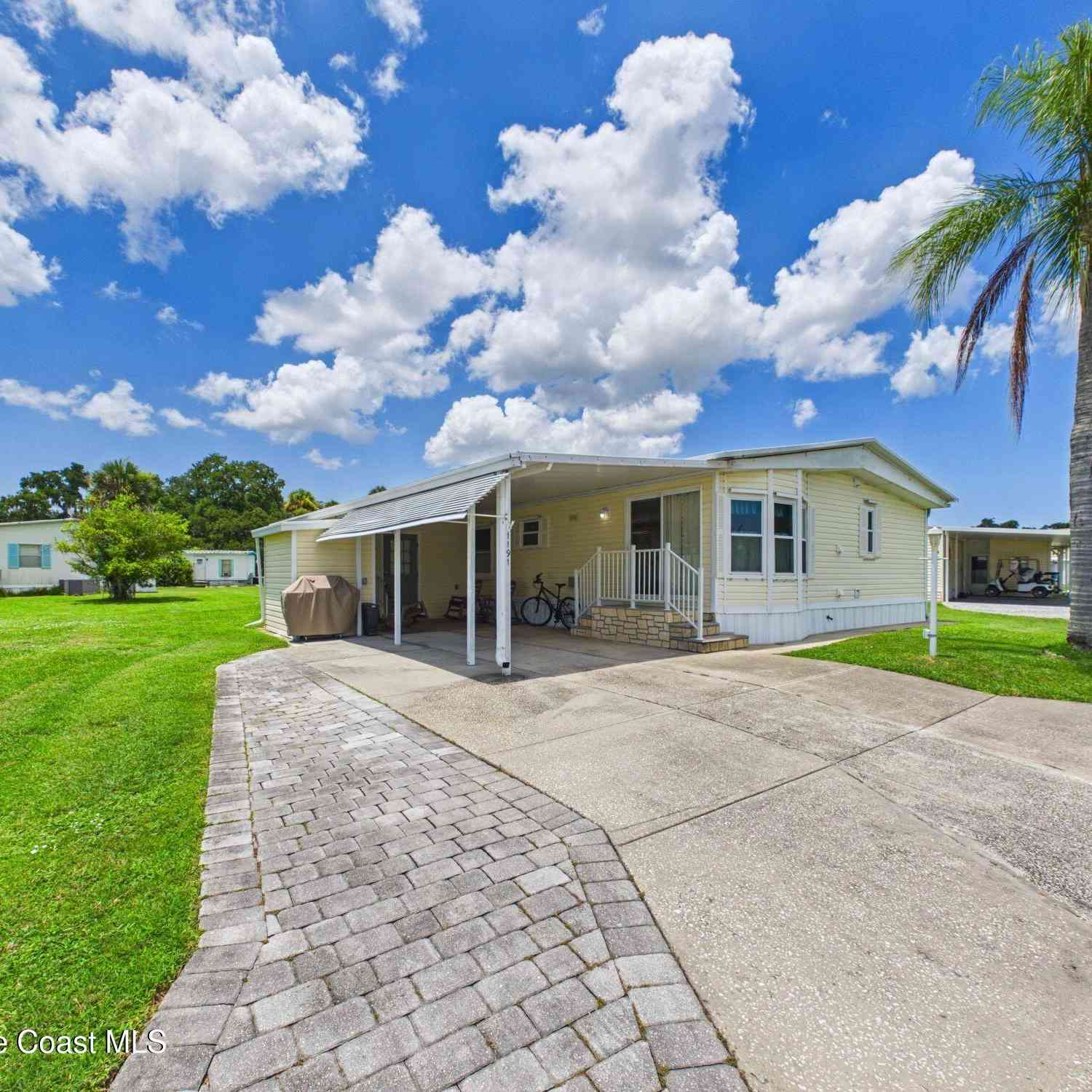 Mobile Home For Sale - 1191 Greenview Court<br/> Brevard County, Palm Bay, FL 32907