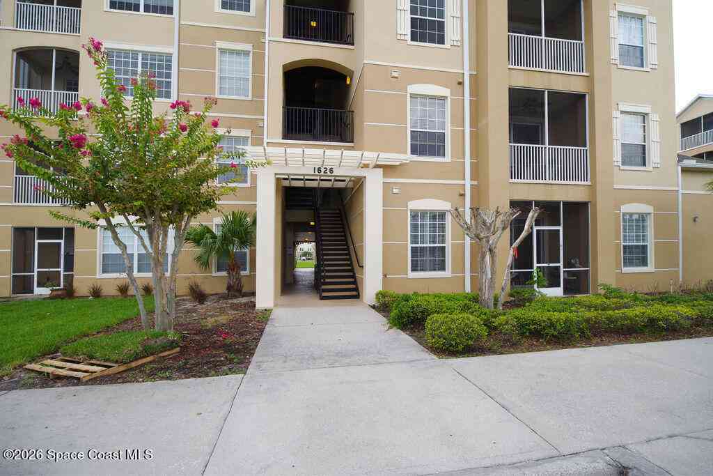 Condo For Sale - 1626 Peregrine Circle #207<br/> Brevard County, Rockledge, FL 32955