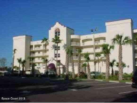 Condo For Rent - 8891 Lake Drive #502<br/> Cape Canaveral, FL 32920