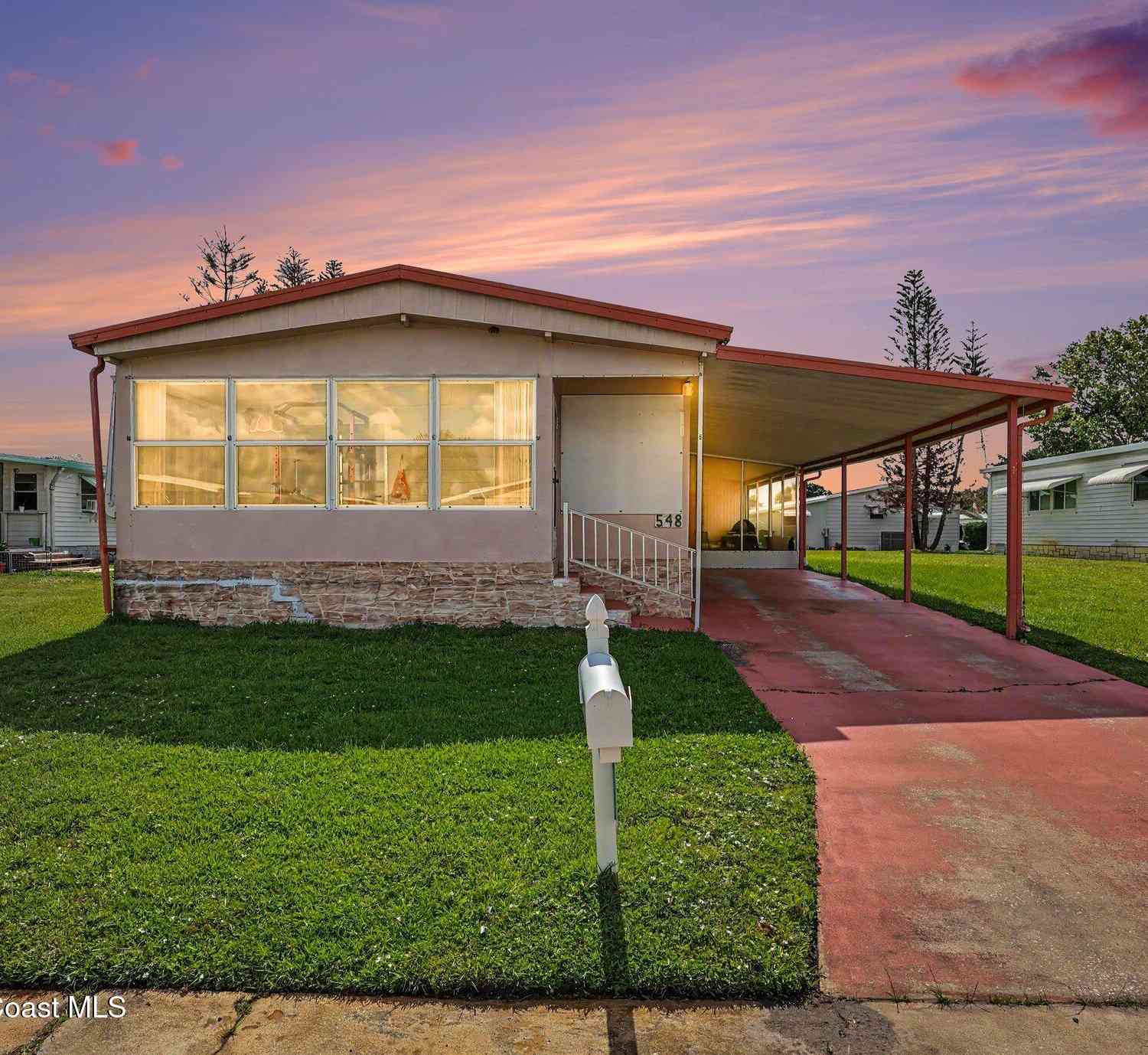 Mobile Home For Sale - 548 Marnie Circle<br/> Melbourne, FL 32904
