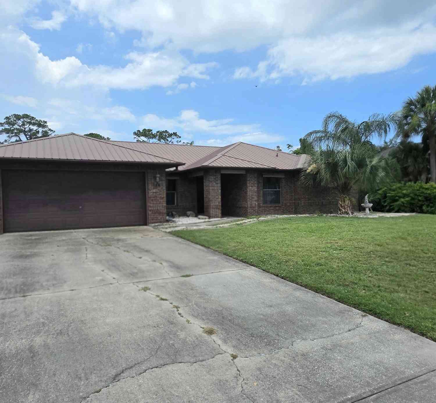 Homes For Sale - 157 Palm Circle<br/> Palm Shores, FL 32940