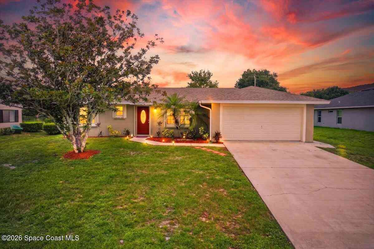 Homes For Sale - 1337 Gilpin Street<br/> Brevard County, Palm Bay, FL 32907