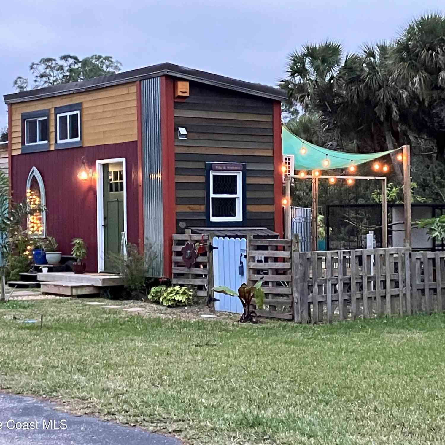 Homes For Sale - 232 Flamingo Drive<br/> Cocoa, FL 32926