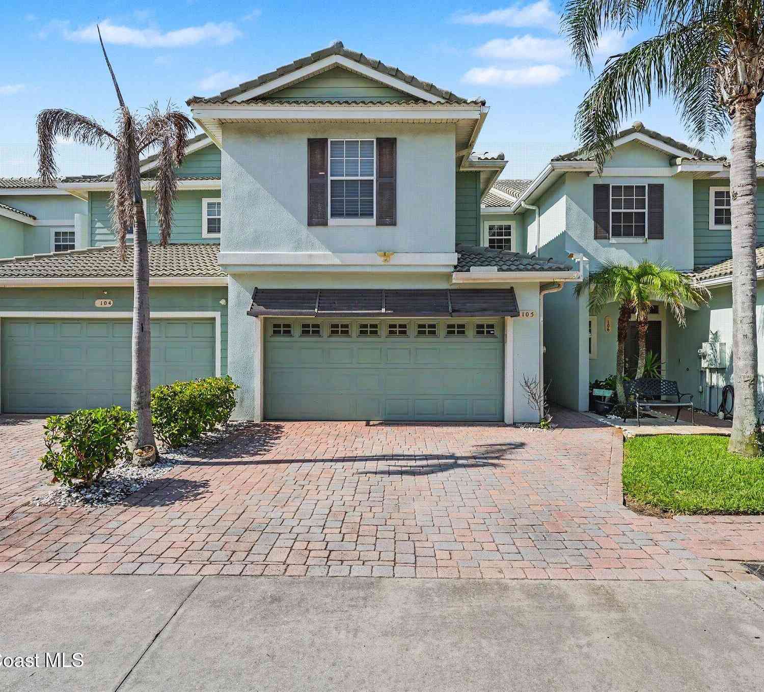 Townhouse For Sale - 1380 Isabella Drive #105<br/> Melbourne, FL 32935