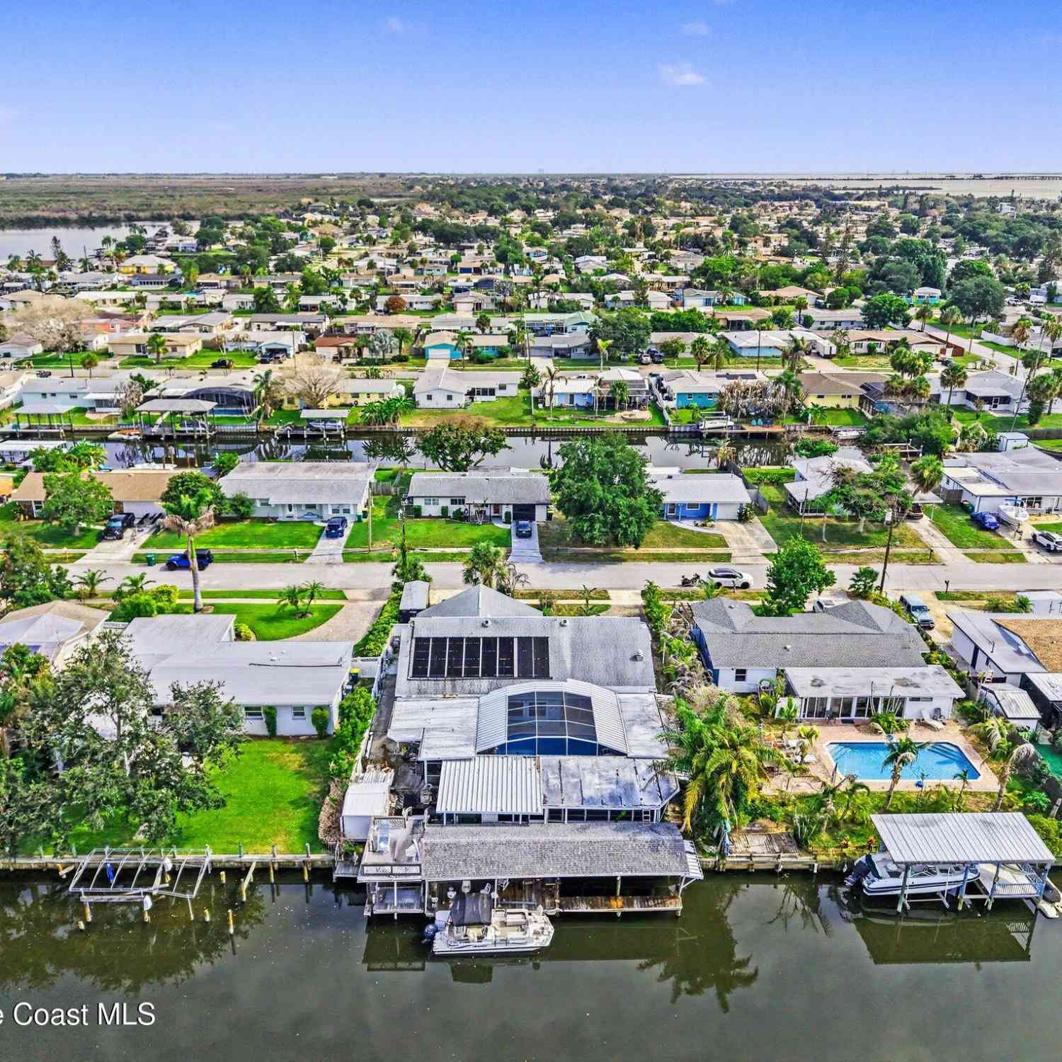 Homes For Sale - 1425 Glen Haven Drive<br/> Merritt Island, FL 32952