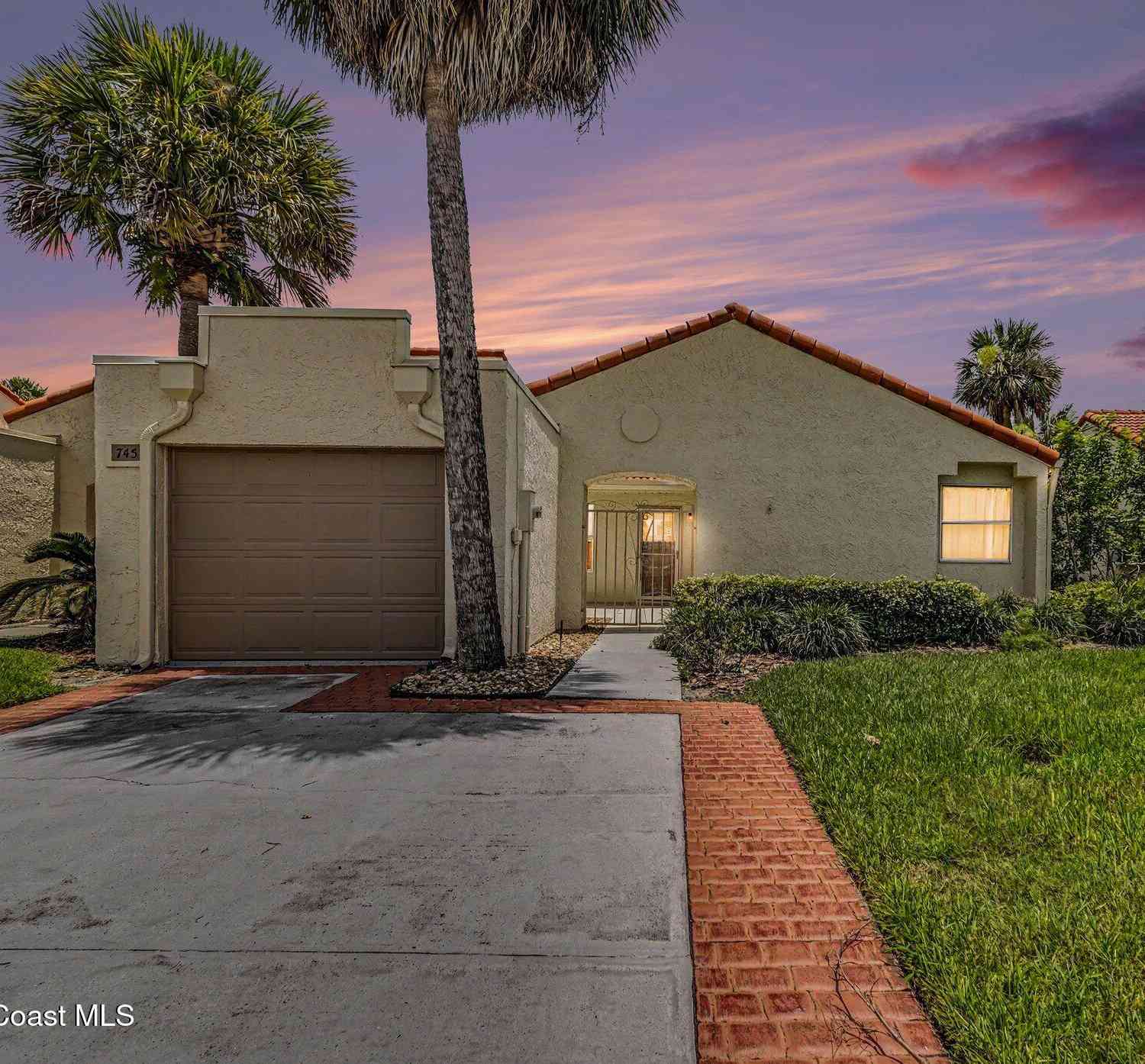 Townhouse For Sale - 745 Pine Island Drive<br/> Melbourne, FL 32940