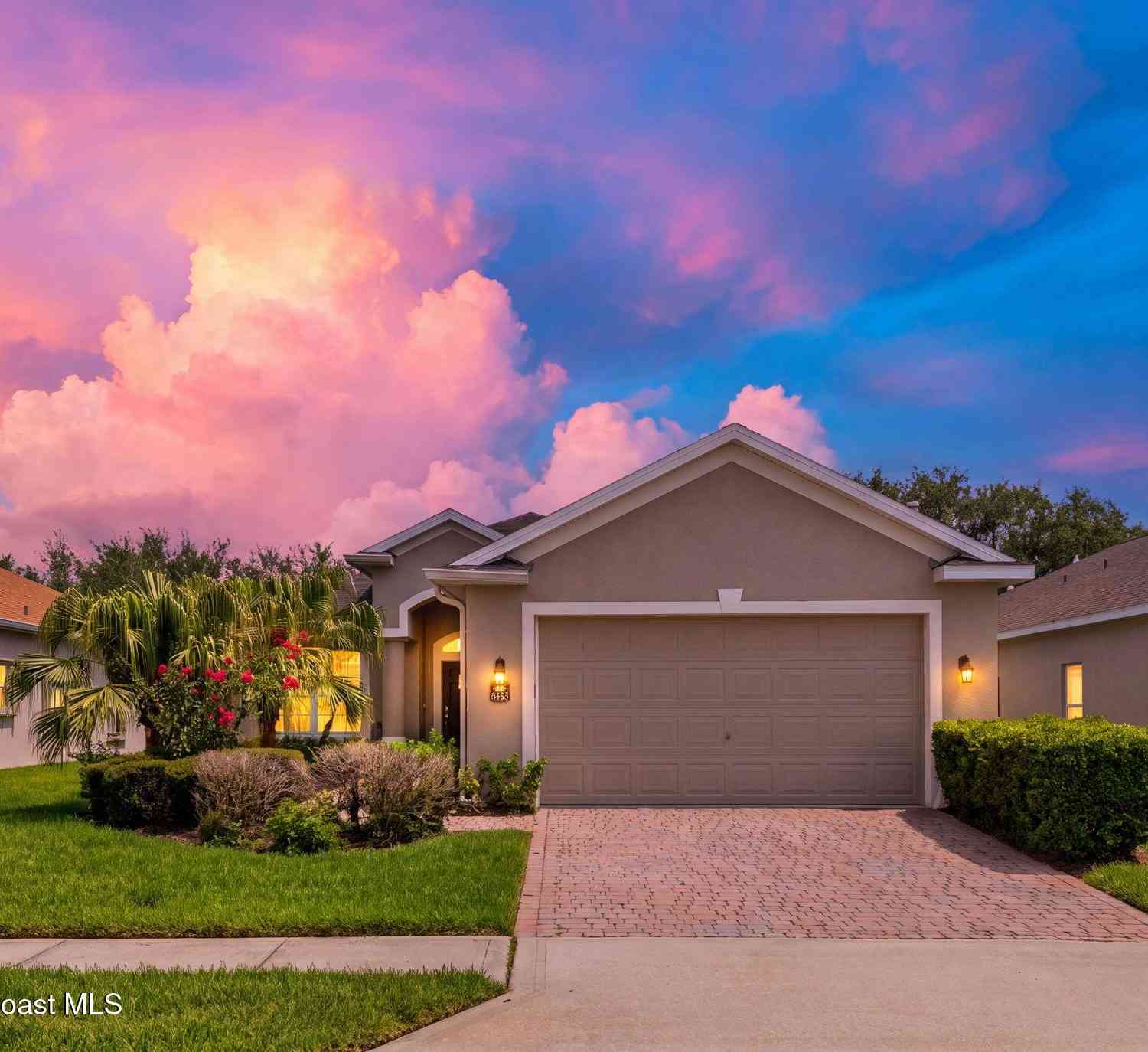 Homes For Sale - 3354 Moonstone Lane<br/> Melbourne, FL 32940