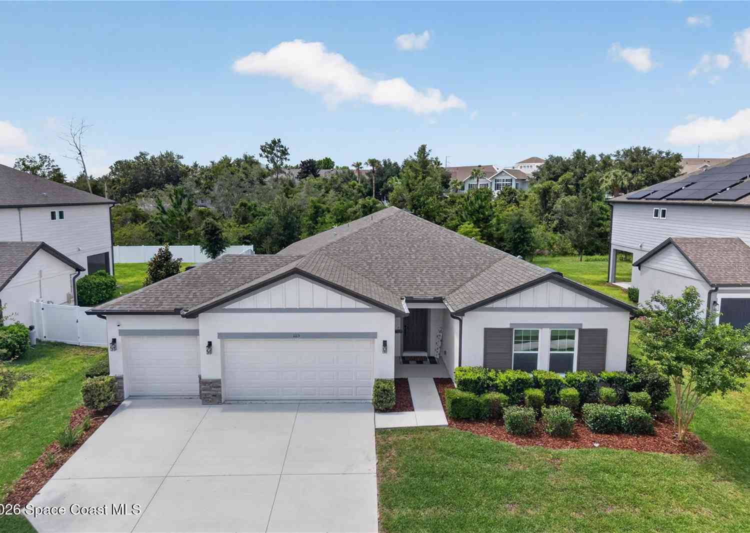 Homes For Sale - 1113 Pearl Tree Road<br/> Volusia County, Deltona, FL 32725