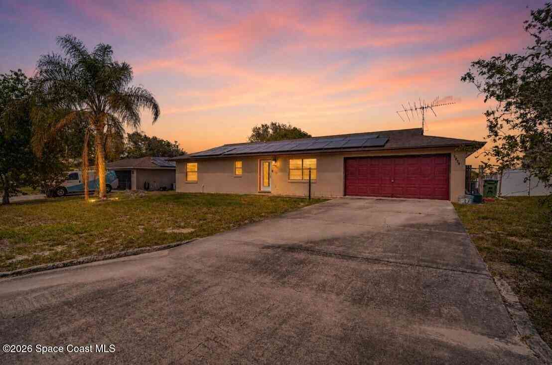 Homes For Sale - 1874 Joyner Drive<br/> Volusia County, Deltona, FL 32725