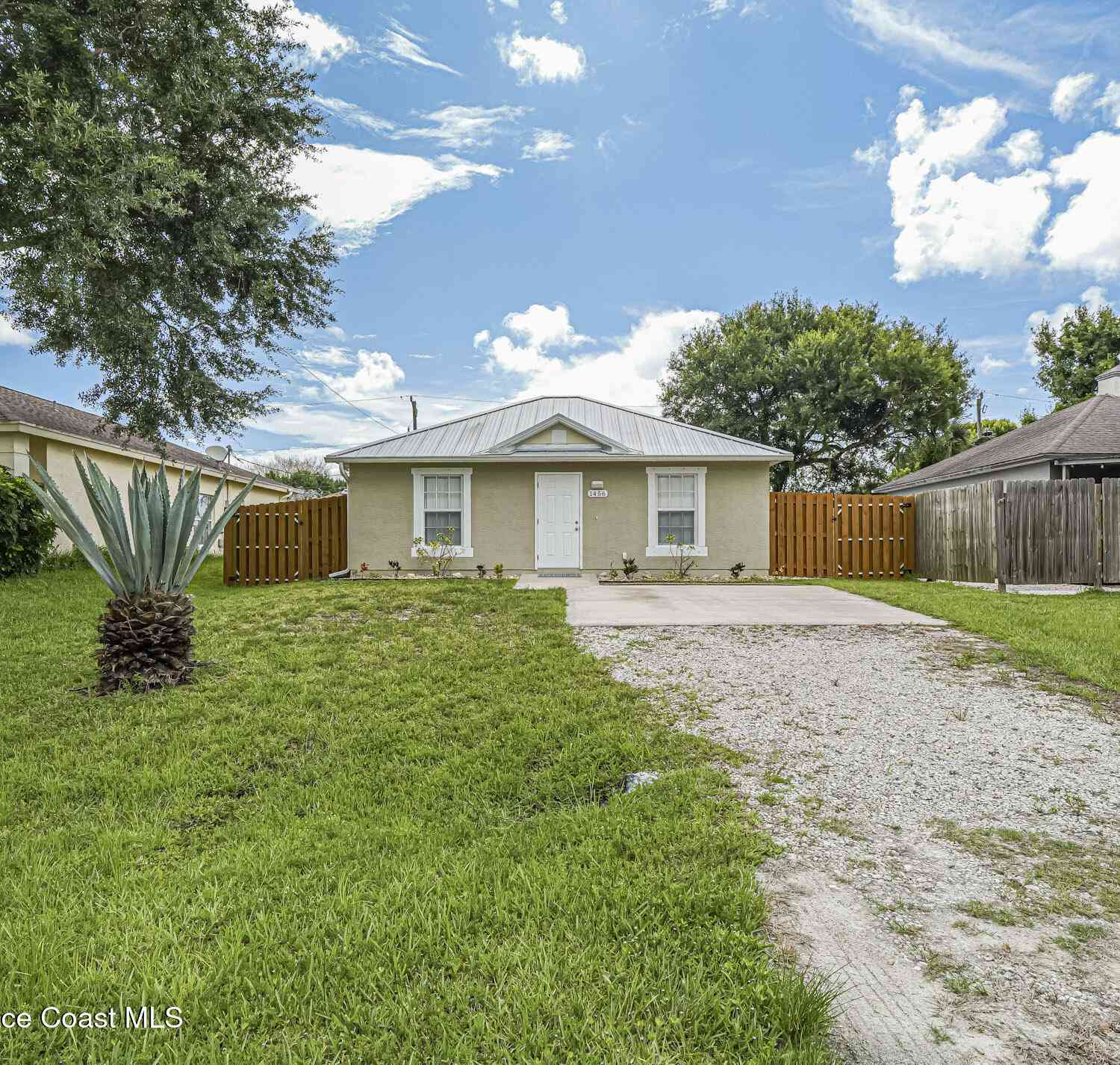 Homes For Rent - 1456 25th Court<br/> Vero Beach, FL 32962