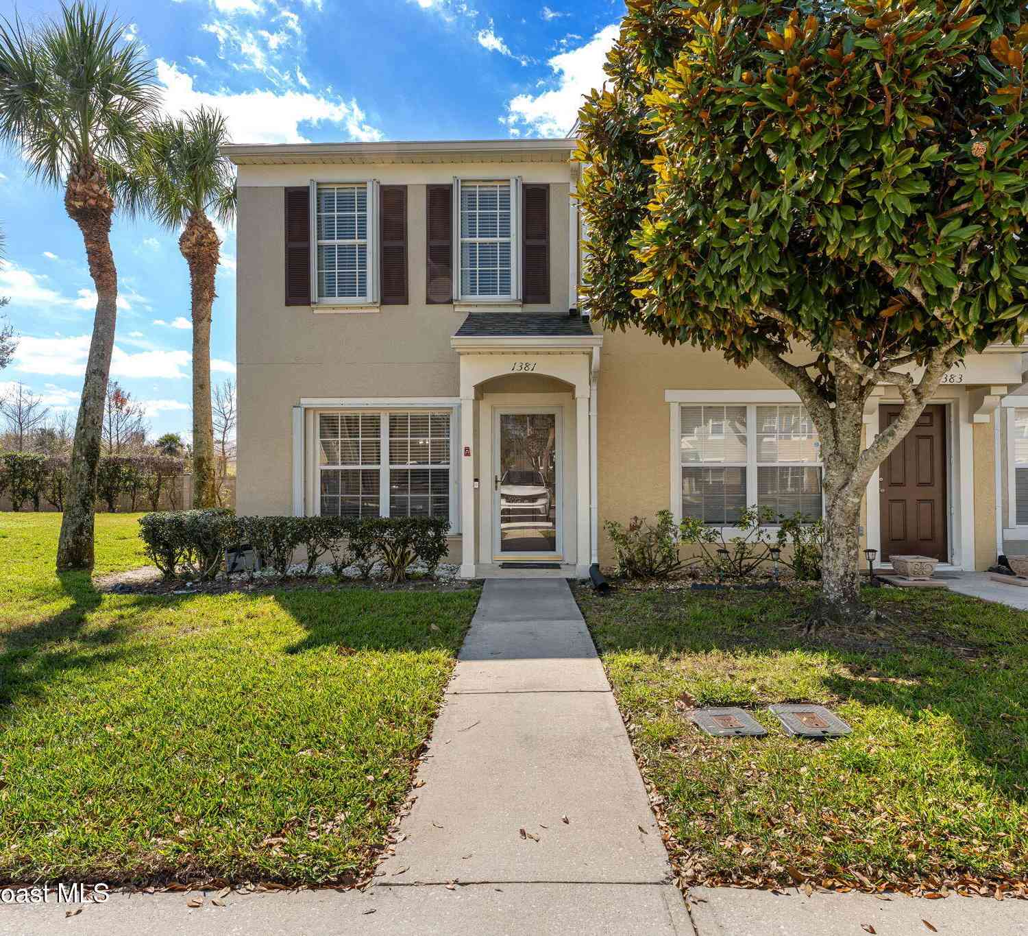 Townhouse For Sale - 1381 Hampton Park Lane<br/> Melbourne, FL 32940