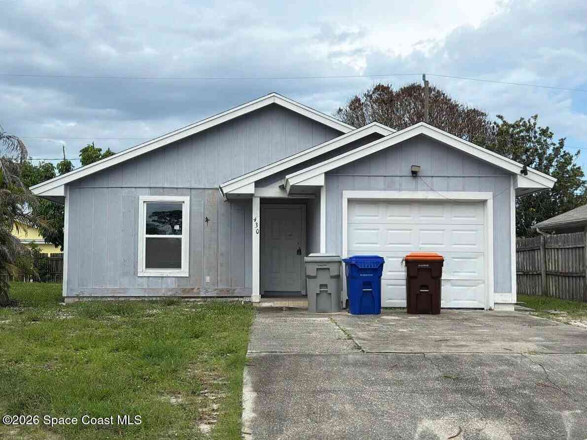 Homes For Sale - 430 14th Place<br/> Vero Beach, FL 32962