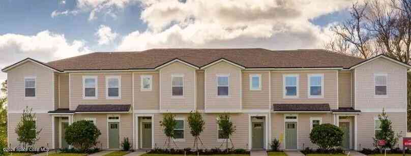 Townhouse For Sale - 266 Annies Place<br/> Jacksonville, FL 32218