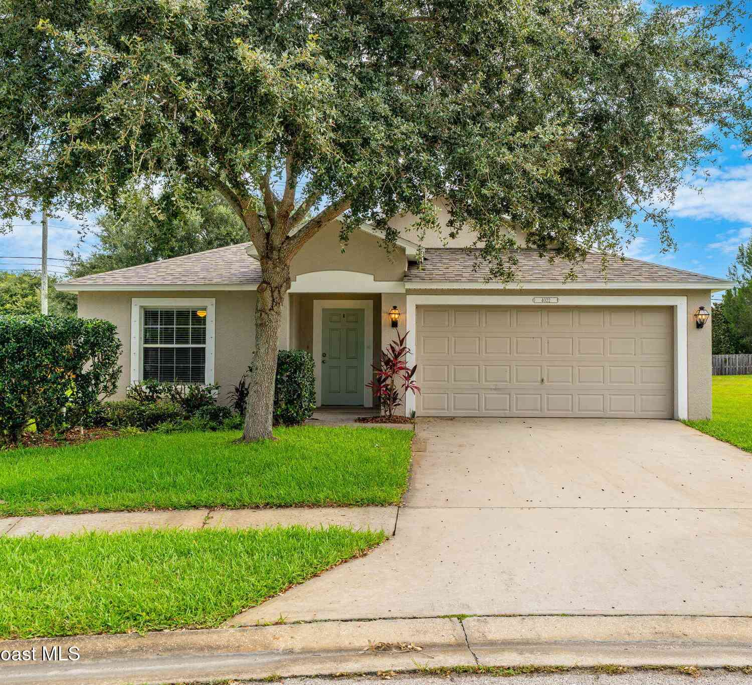 Homes For Sale - 4022 Wilkes Drive<br/> Melbourne, FL 32901