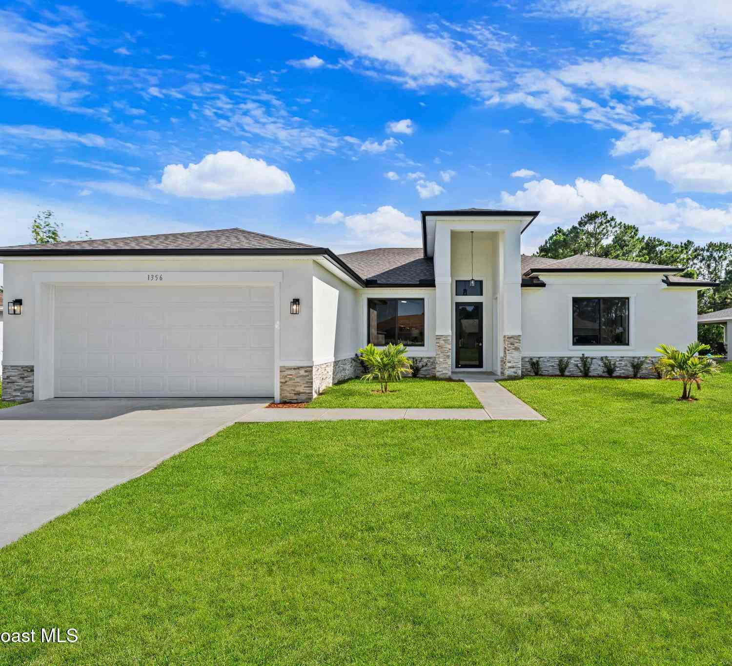 Homes For Sale - 1356 Walthan Street<br/> Palm Bay, FL 32909