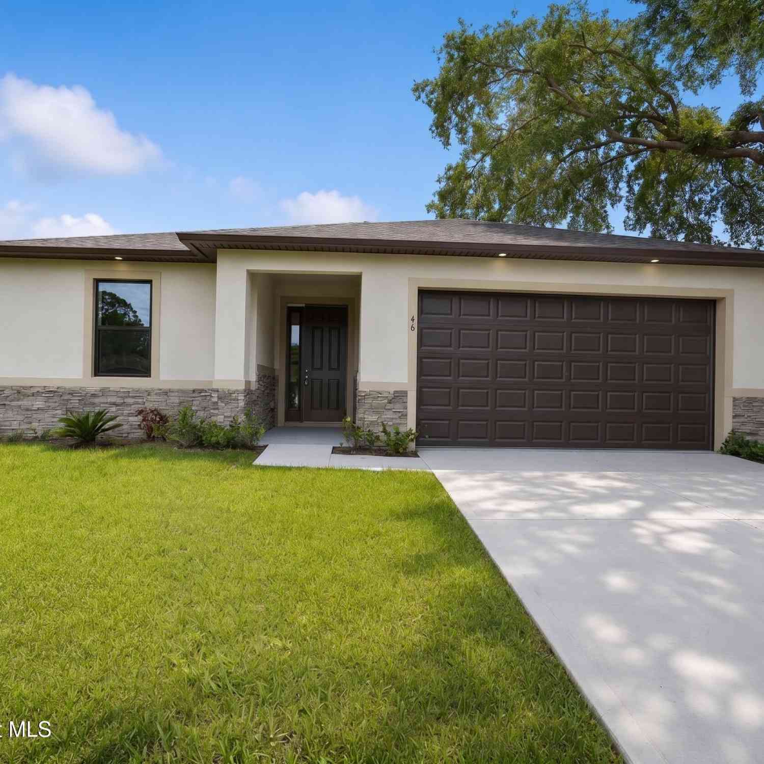 Homes For Sale - 460 Grenadier Avenue<br/> Palm Bay, FL 32907