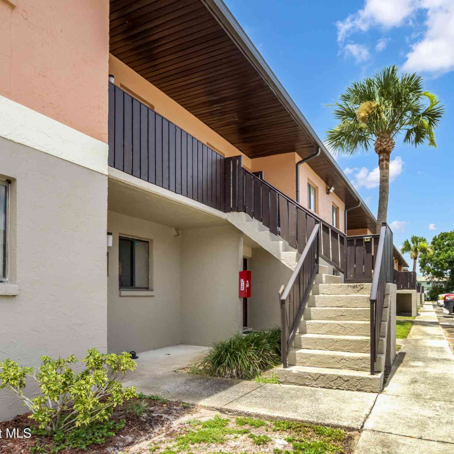 Condo For Sale - 1602 University Lane #1305<br/> Cocoa, FL 32922