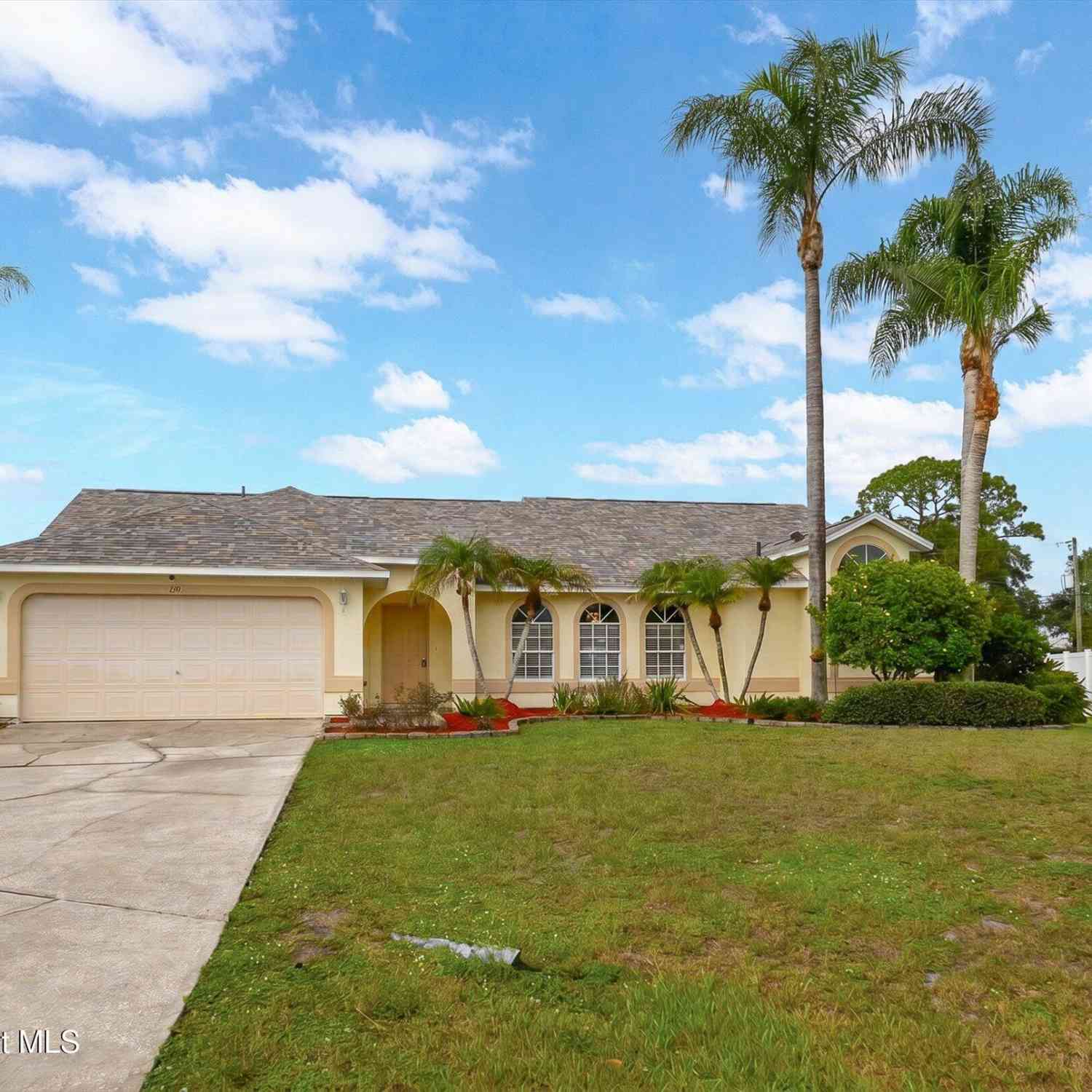 Homes For Sale - 541 Tuttle Court<br/> Palm Bay, FL 32909