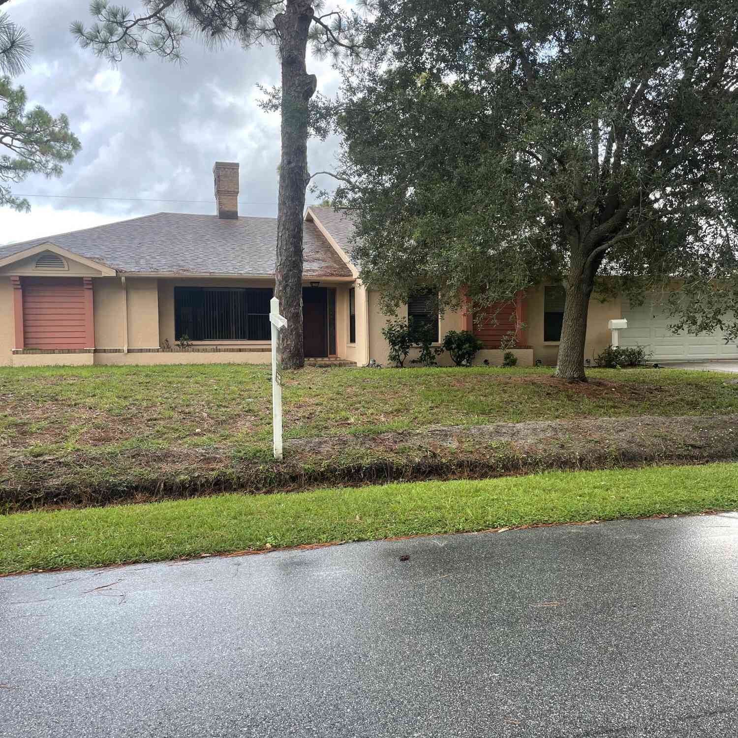 Homes For Sale - 1173 Scyphers Street<br/> Palm Bay, FL 32905