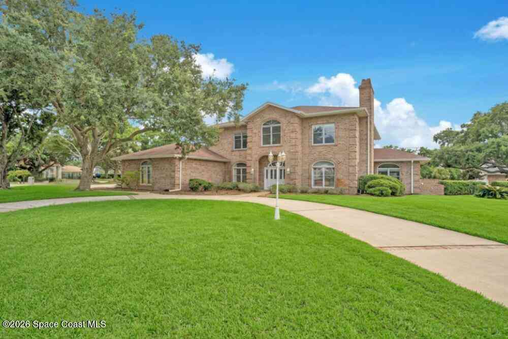 Homes For Sale - 772 Oak Park Drive<br/> Melbourne, FL 32940