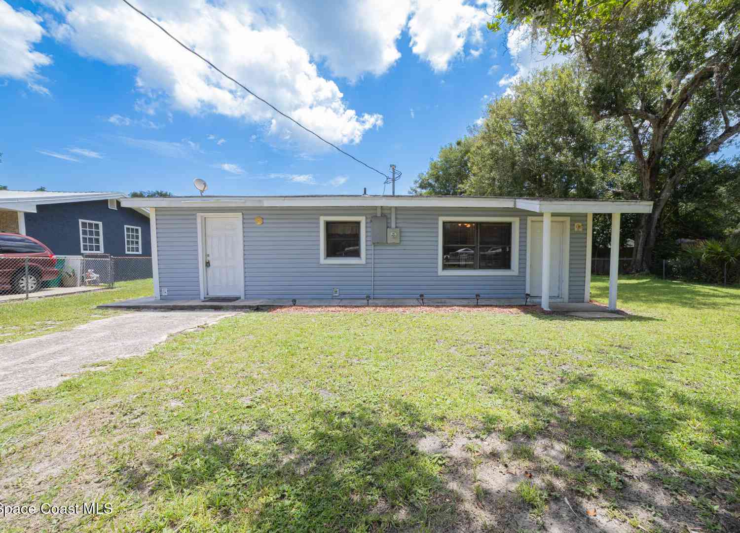Homes For Sale - 2949 Easy Street<br/> Mims, FL 32754
