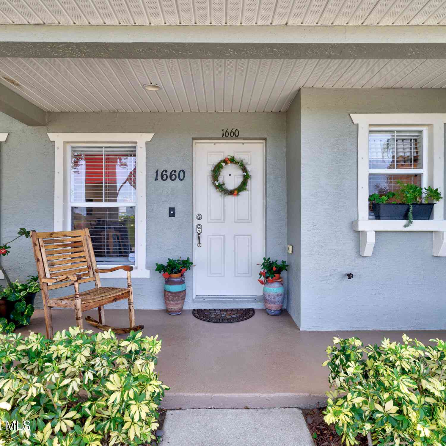 Townhouse For Sale - 1660 Pointe W Way<br/> Indian River County, Vero Beach, FL 32966