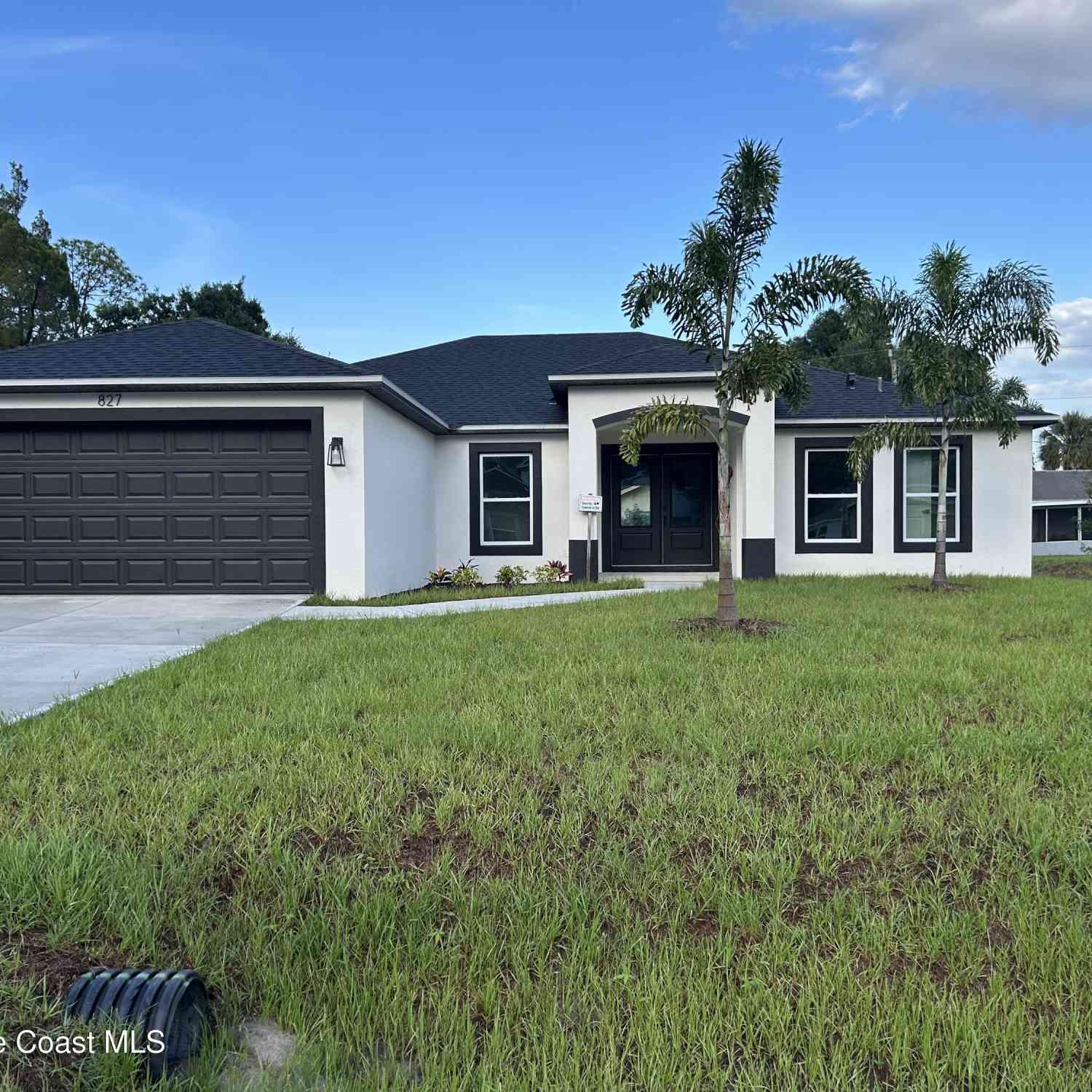 Homes For Sale - 827 Everglade Avenue<br/> Palm Bay, FL 32909