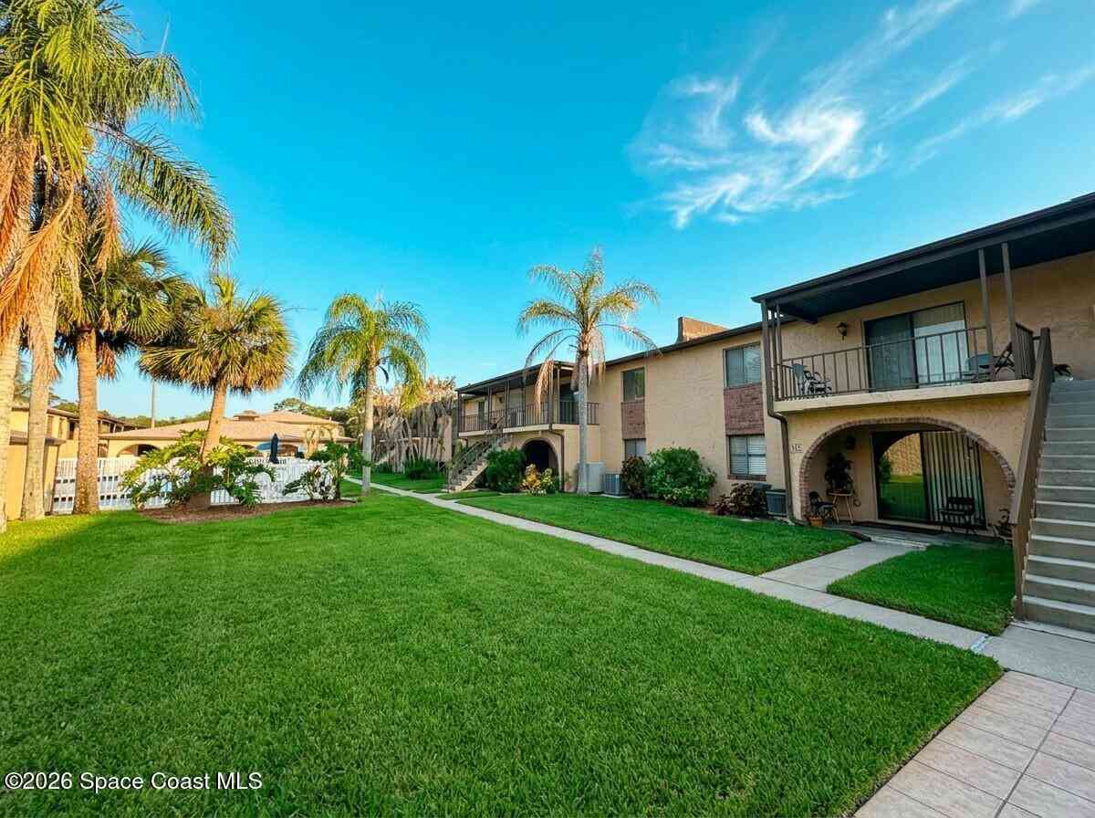 Condo For Sale - 158 San Paulo Court #6-158<br/> Brevard County, West Melbourne, FL 32904