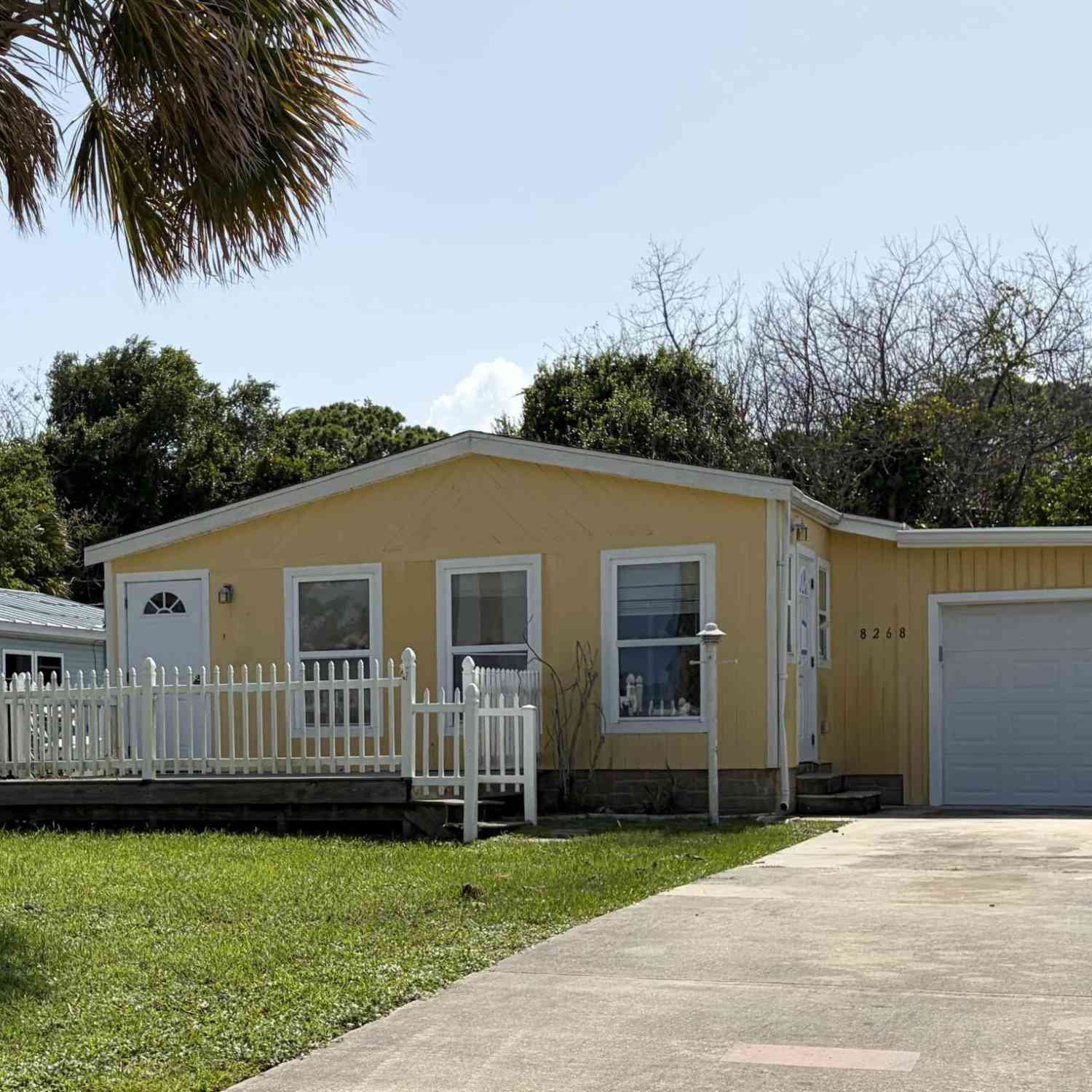 Mobile Home For Sale - 8268 Brown Road<br/> Barefoot Bay, FL 32976