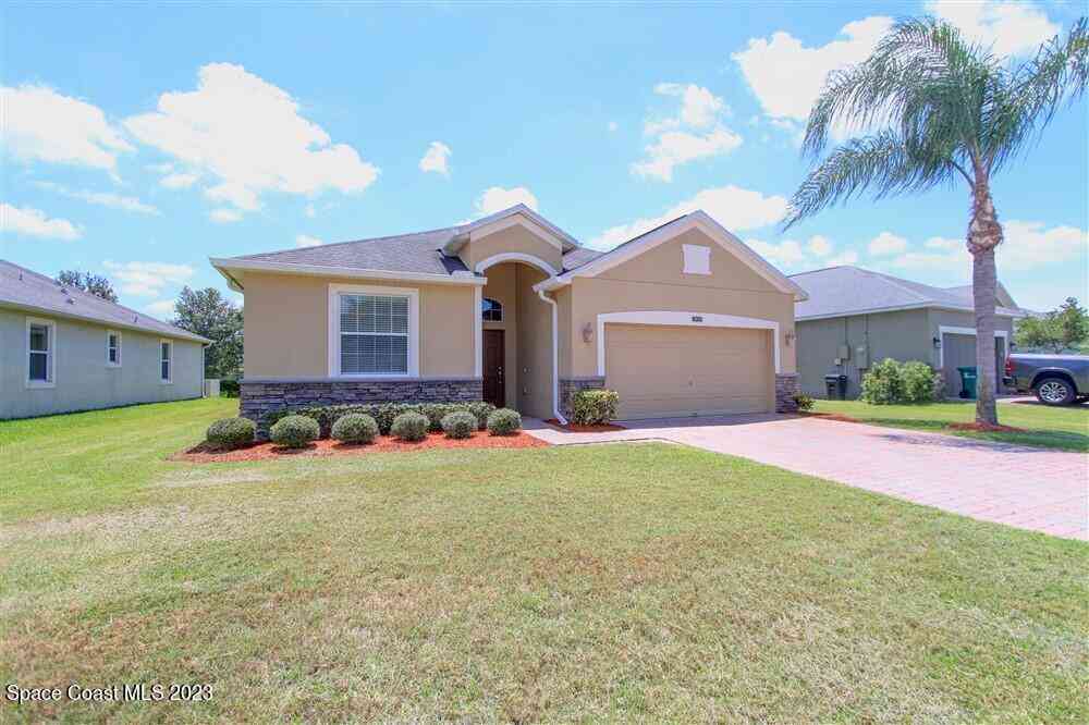 Homes For Rent - 5834 Trieda Drive<br/> Melbourne, FL 32940